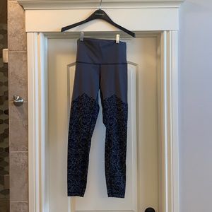 Lululemon Leggings. Nulu Fabric. Size 8.